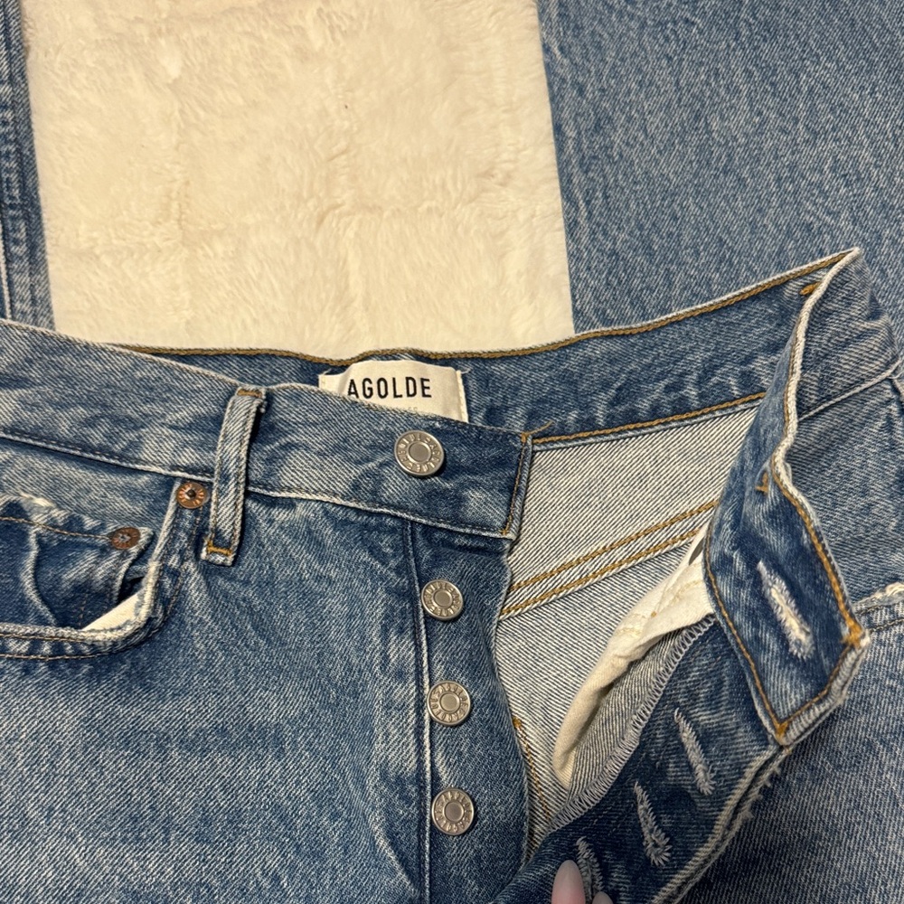 Agolde Riley Crop Jeans - Picture 4 of 5